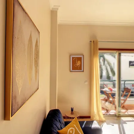 Theos Apartment By Lovelystay Funchal  Esterno foto