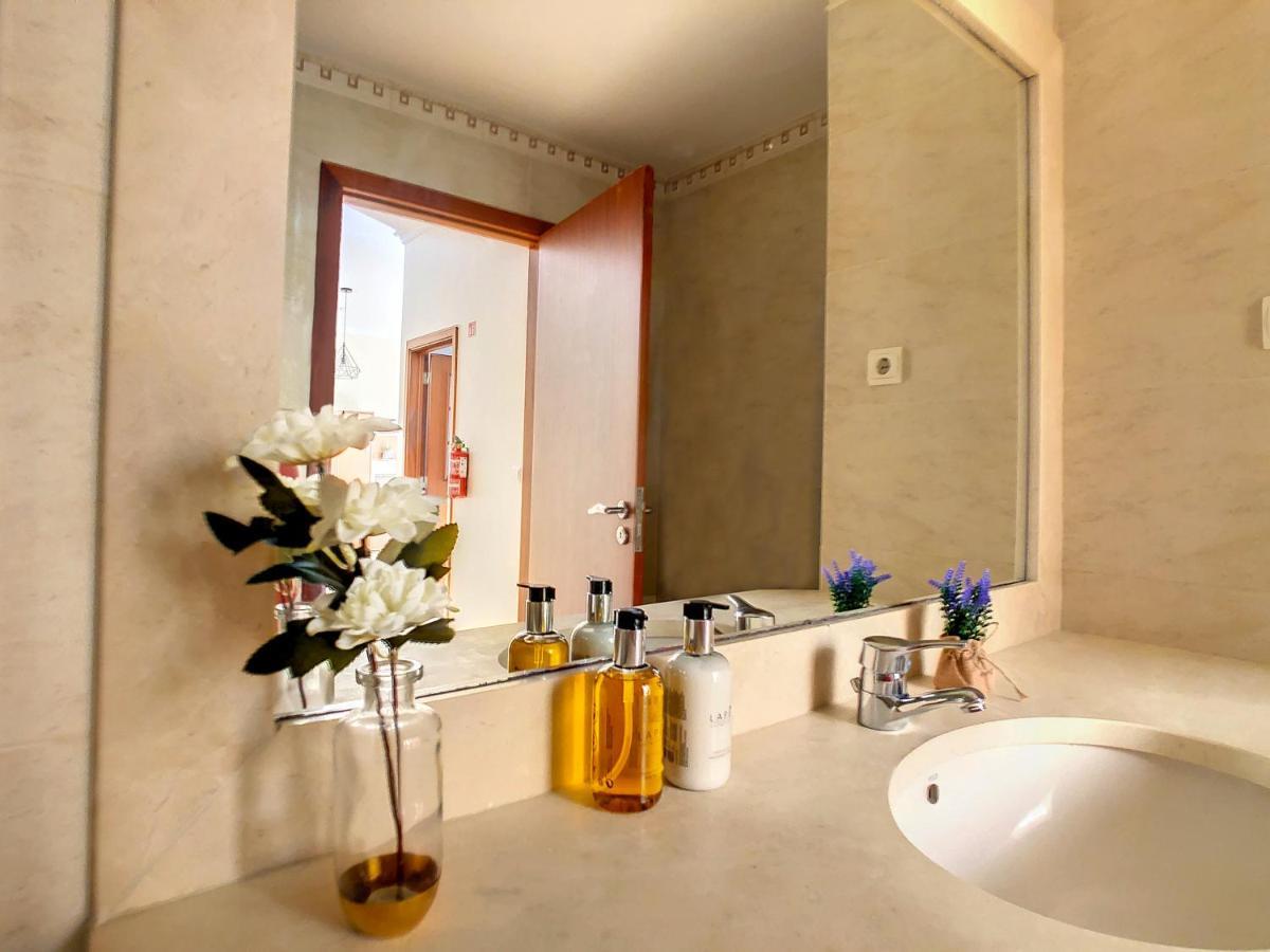 Theos By Lovelystay Appartement