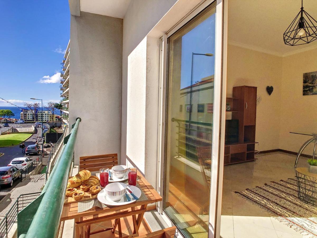 Theos By Lovelystay Appartement *